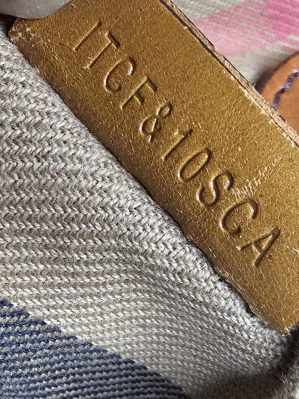 Burberry Shoulder Bag - Picture 6 of 9